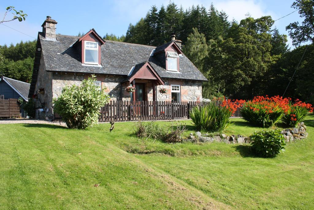 Ardgarry Farm Villa Invergarry Exterior photo